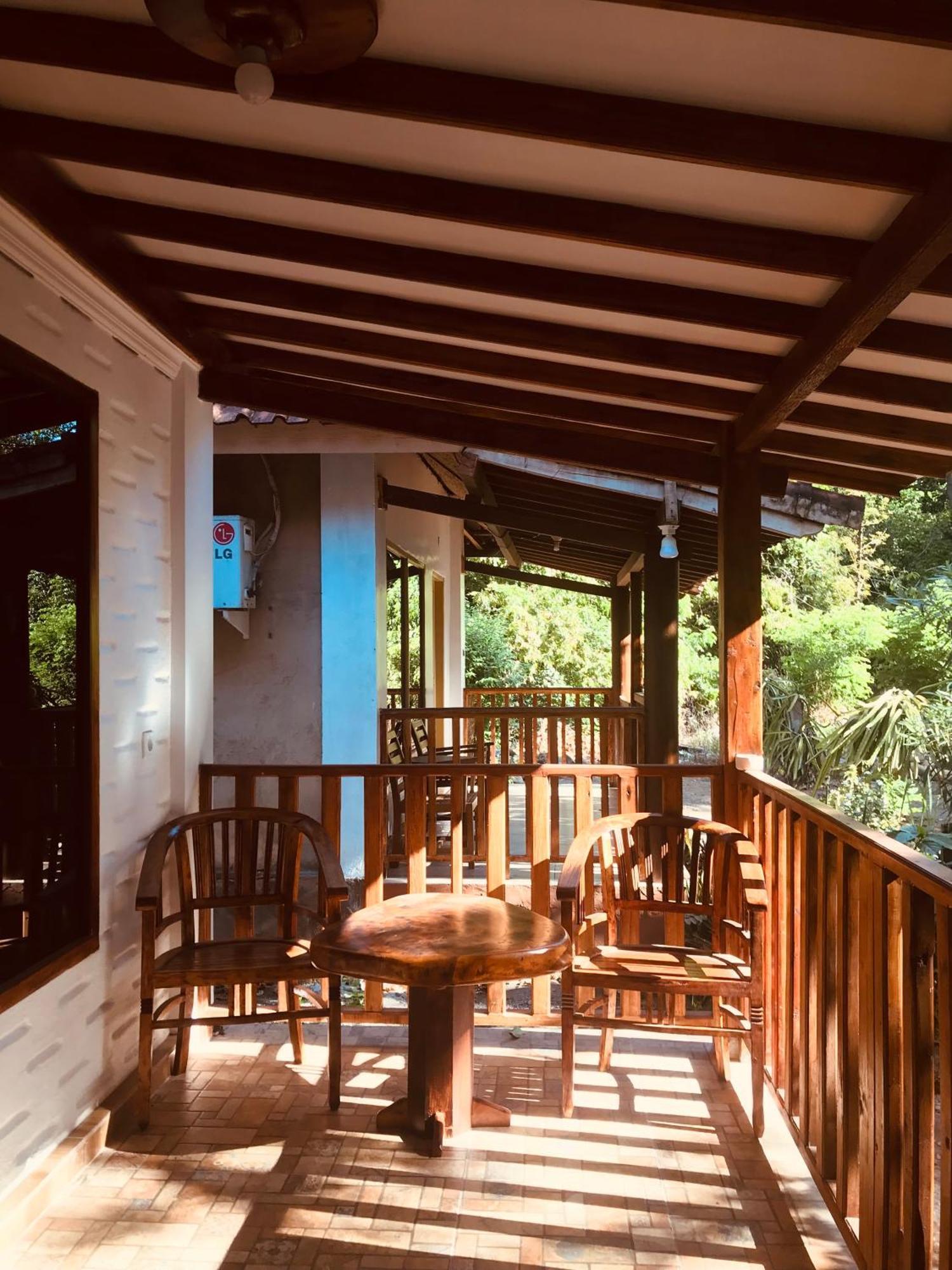 Pondok Wisata Gili Lampu Labuhan Pandan Екстериор снимка