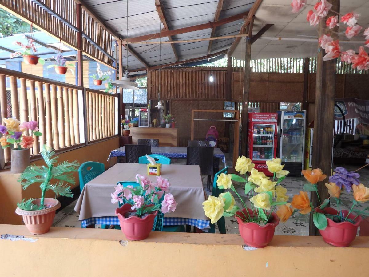 Pondok Wisata Gili Lampu Labuhan Pandan Екстериор снимка