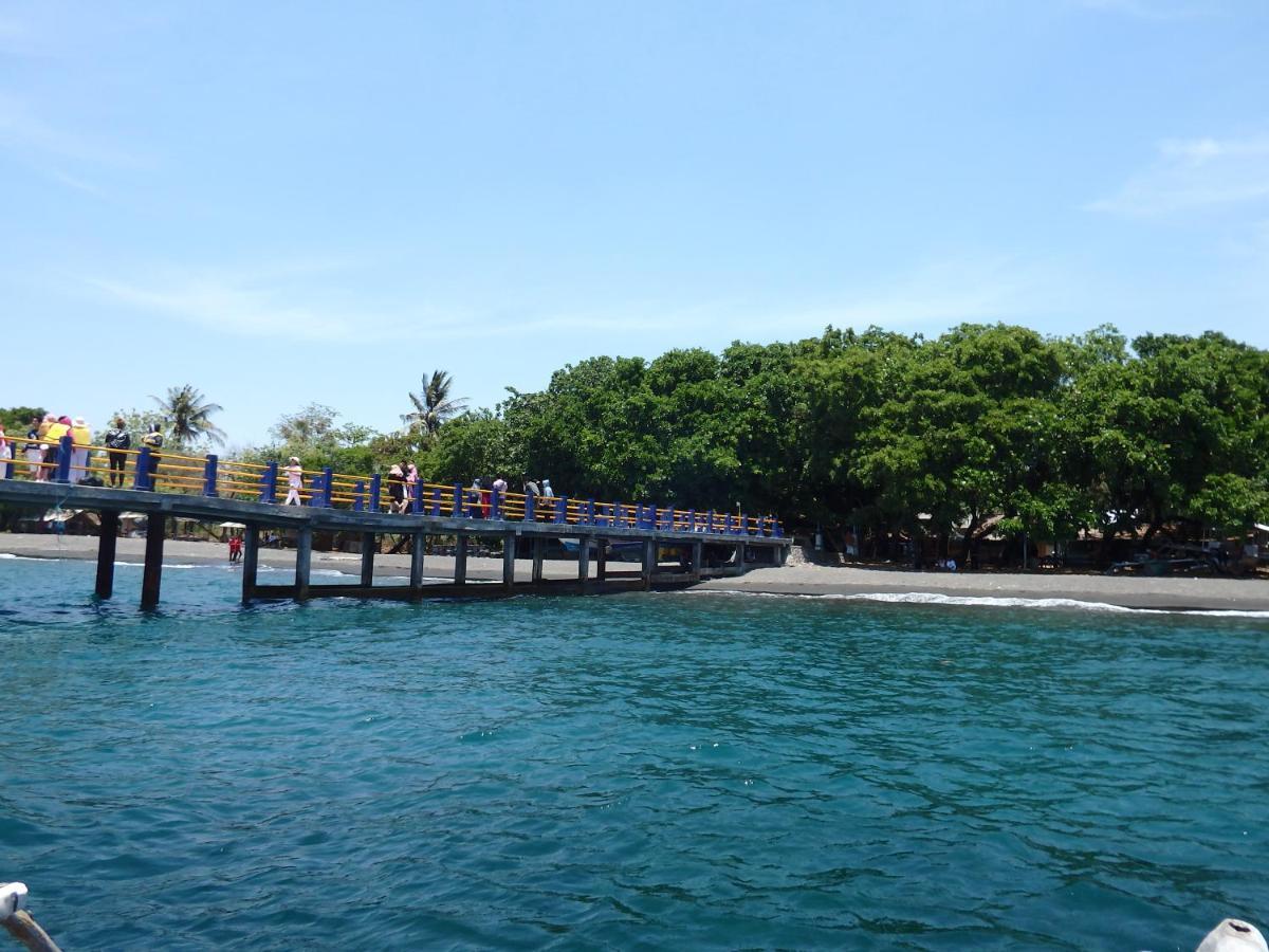 Pondok Wisata Gili Lampu Labuhan Pandan Екстериор снимка